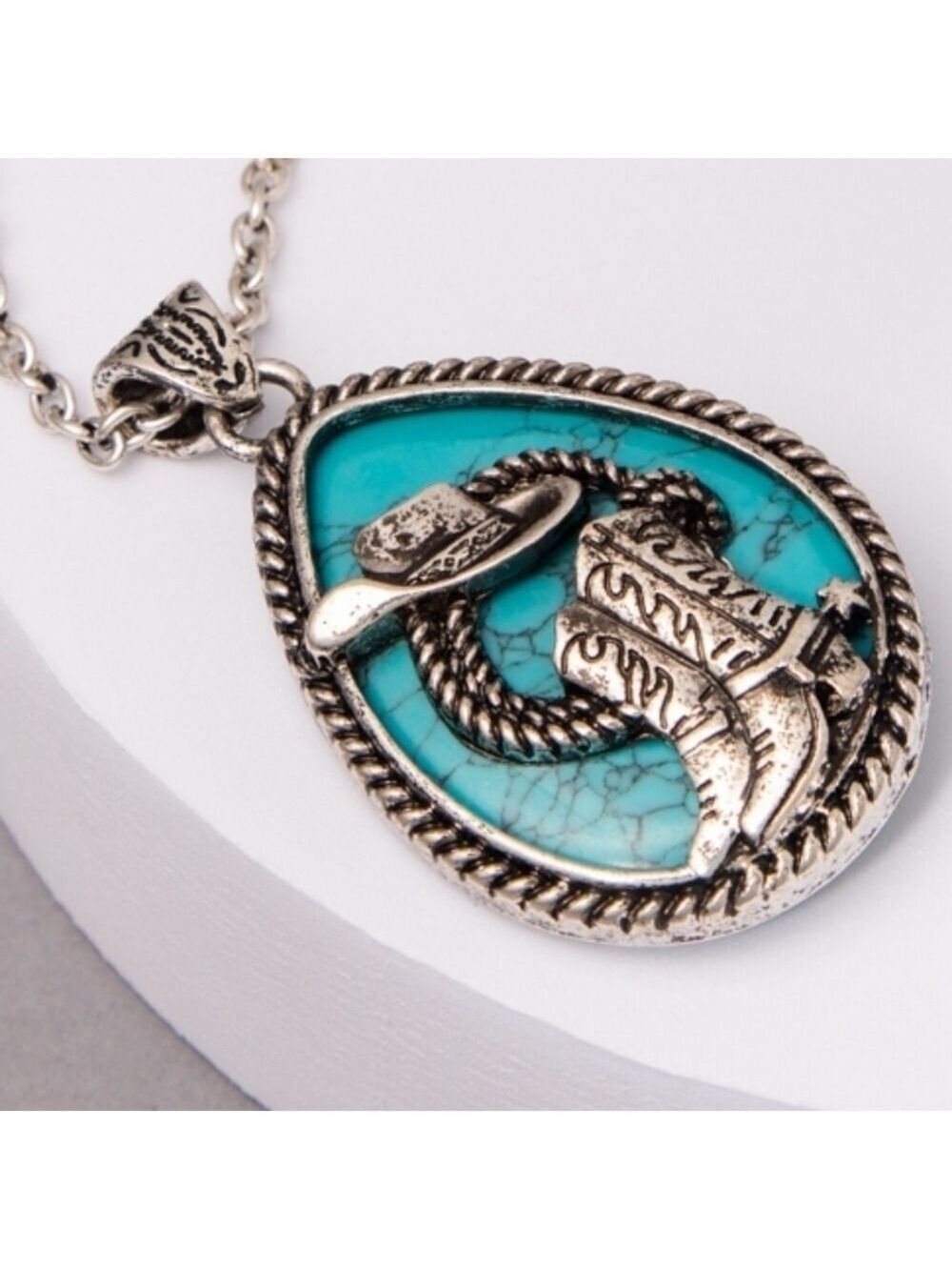 Western Silver and Turquoise Pendant Necklace New
